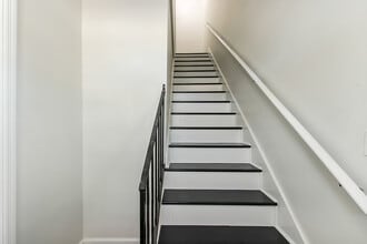 Building Photo - 303 W Henry St