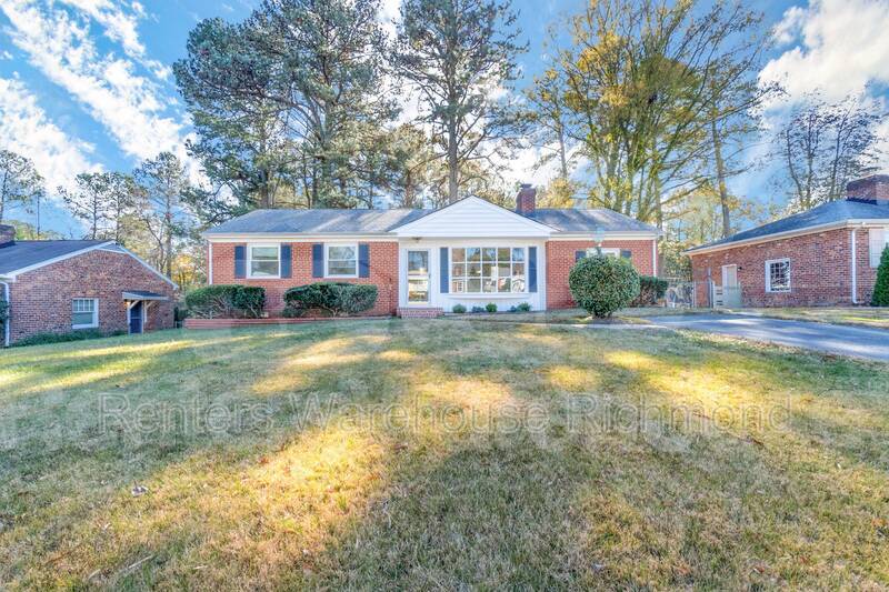 Primary Photo - 7507 Comet Rd