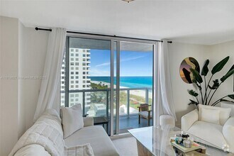 Building Photo - 2457 Collins Ave