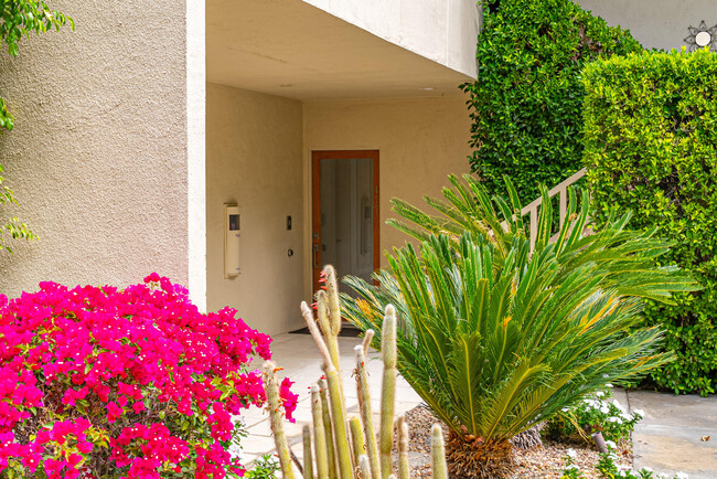 Foto del edificio - 477 Desert Lakes Dr
