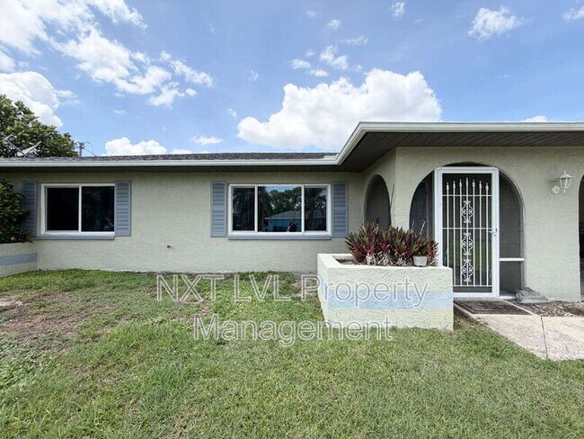 Foto del edificio - 205 SE 18th St