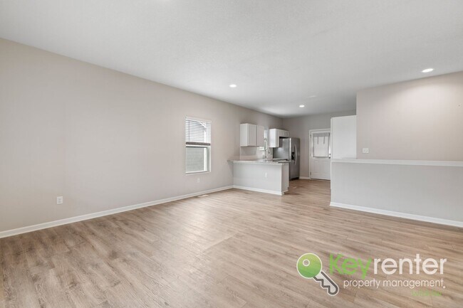 Foto del edificio - 5 Bedroom 3 Bath Home close to schools and shopping!