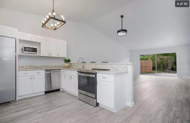 Cocina - 6450 Royal Woods Dr