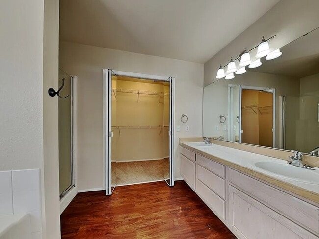Foto del edificio - 18600 94th St Ct E
