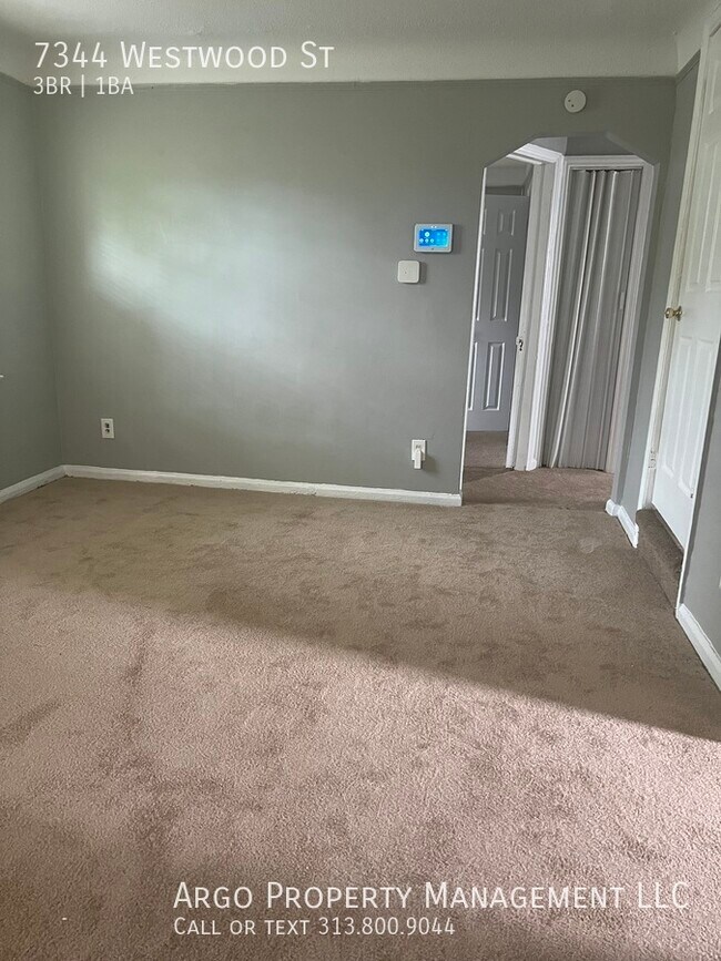 Building Photo - Bungalow Style Home Available for Rent