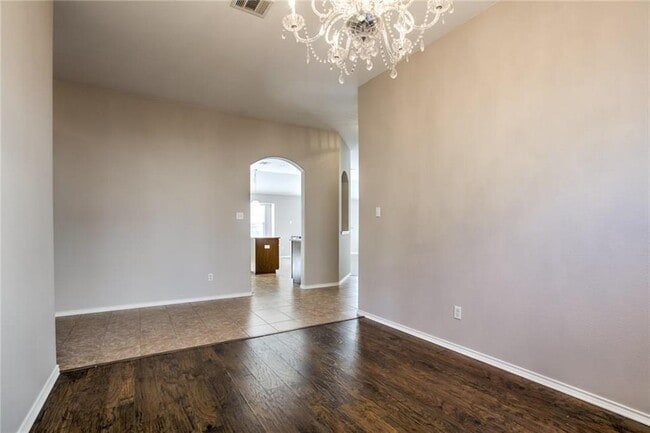 Building Photo - 799 Clear Springs Hollow