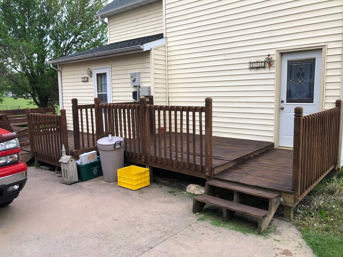 260 Lutjen Pl Unit 260 Lutjen Place, Platteville, WI 53818 Apartments