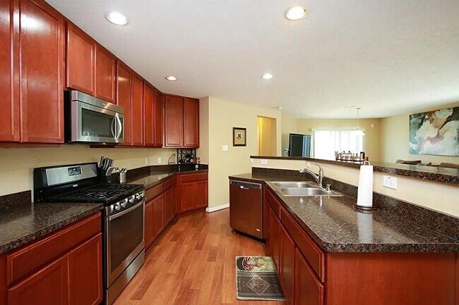 Foto del edificio - 14911 Trinity Meadow Dr