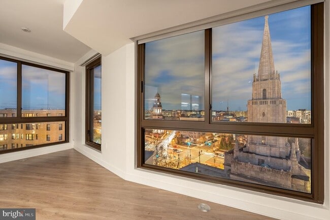 Foto del edificio - 1630 Columbia Rd NW