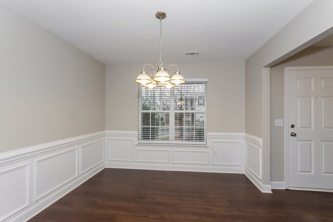 Building Photo - 5028 Magnasco Ln