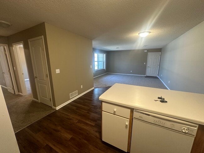 PH 2 Hab - Meadowlawn Village
