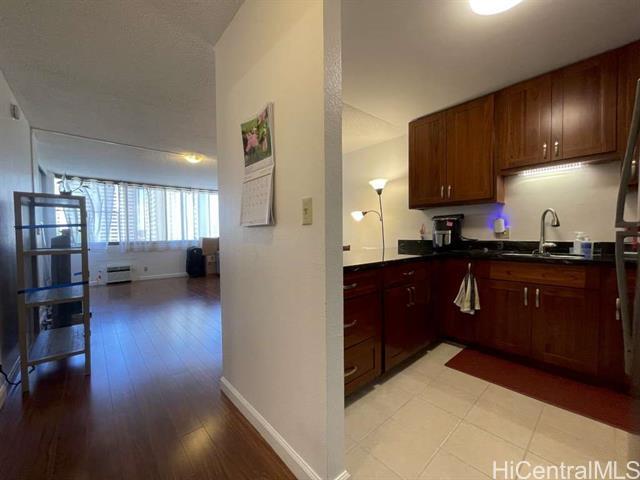 Building Photo - 55 S Kukui St