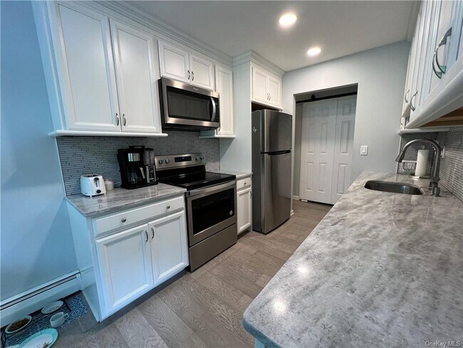 Foto del edificio - 190 Sierra Vista Ln