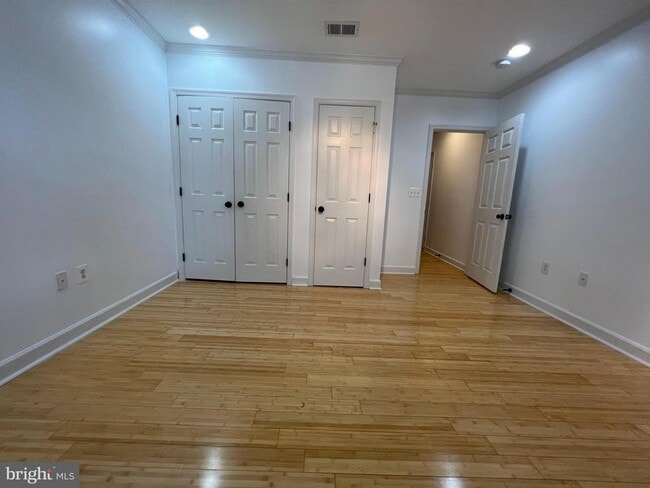 Foto del edificio - 1660 West Virginia Ave NE