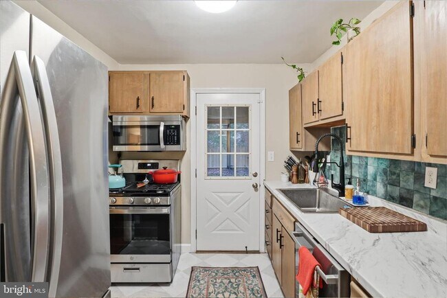 Foto del edificio - 2209 S Culpeper St