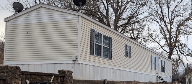 Frente de la casa - 5237 Highway NN