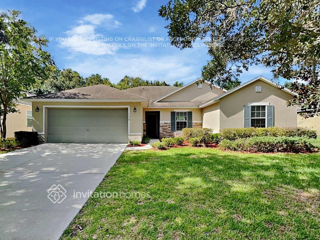 Foto principal - 129 Terracina Dr