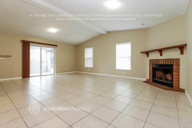 Foto del edificio - 419 SW 39th Terrace