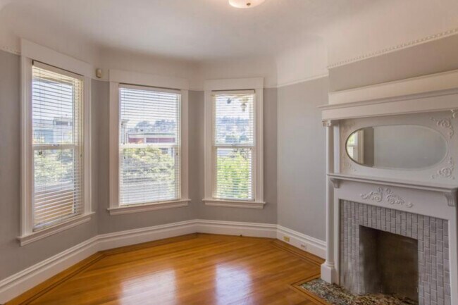 Building Photo - 3850 25th St