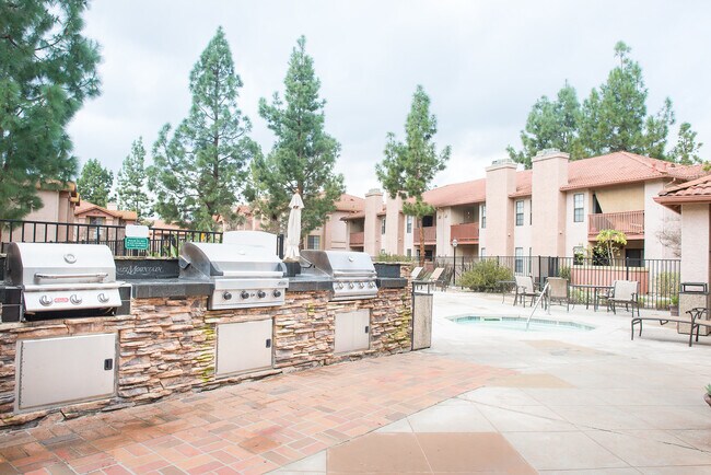 Foto del edificio - 12063 Alta Carmel Ct