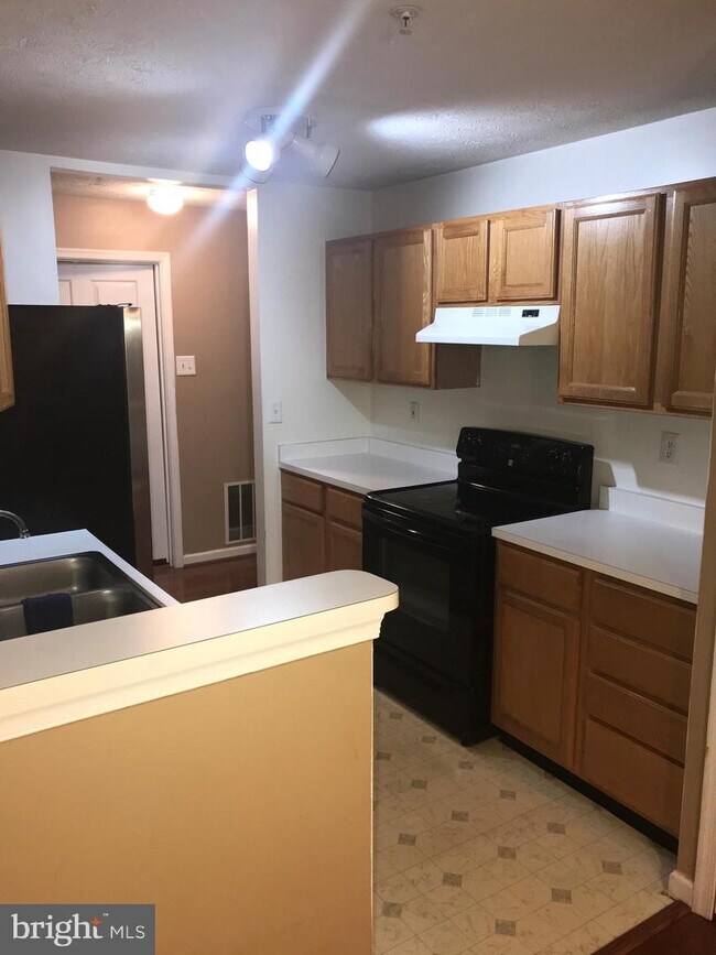 Foto del edificio - 7903 Valley Manor Rd