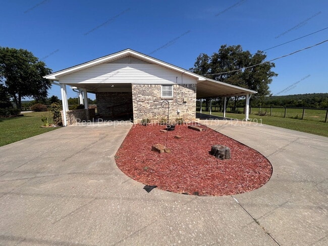 Building Photo - 4314 Palestine Rd