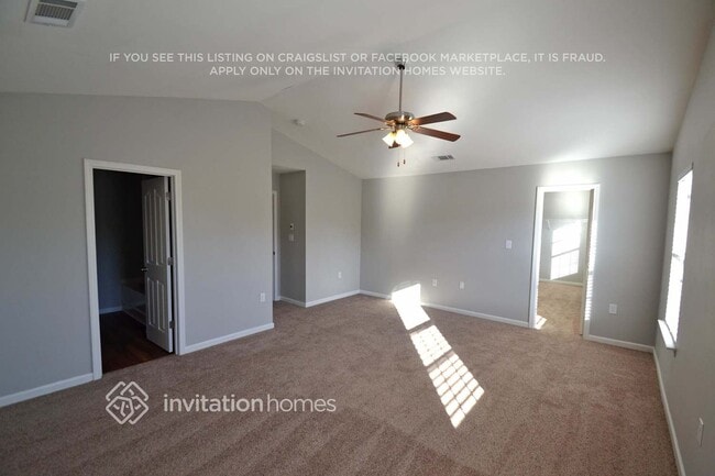 Building Photo - 4267 Tucker Chase Drive