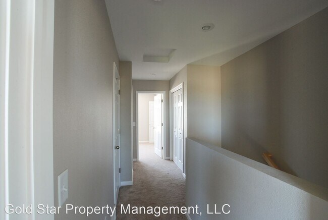 Building Photo - 2 br, 2.5 bath House - 3167 Sullivan Loop
