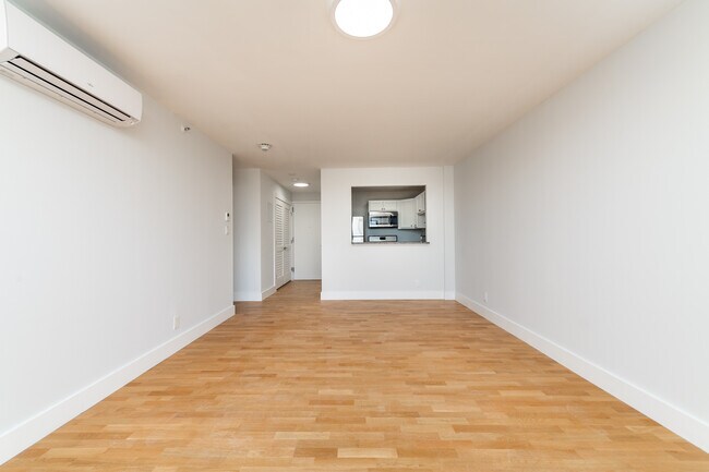 Foto del edificio - 1410 Columbia Rd