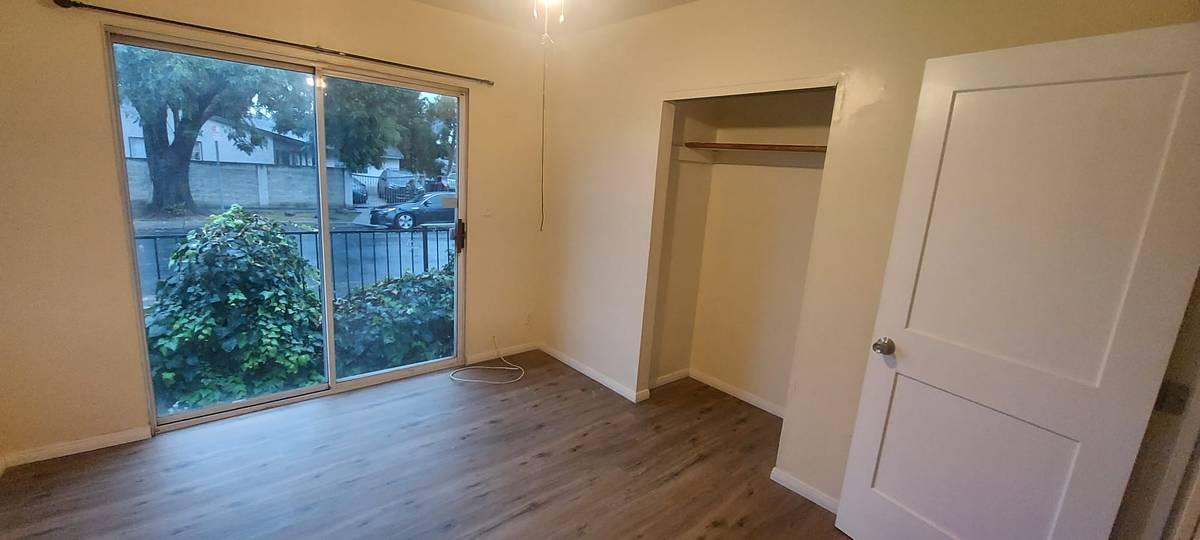 Foto principal - 17135 San Jose St