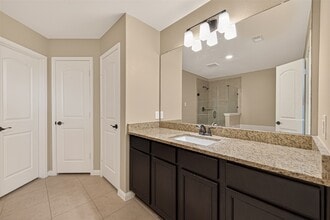 Building Photo - 21218 Echo Manor Dr