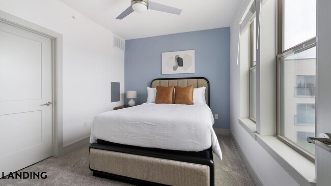 Foto del edificio - 3100 Scofield Ridge Pkwy