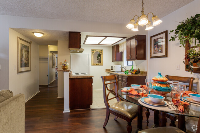 1HAB, 1BA - 750 ft² - Windmill Creek Apartments