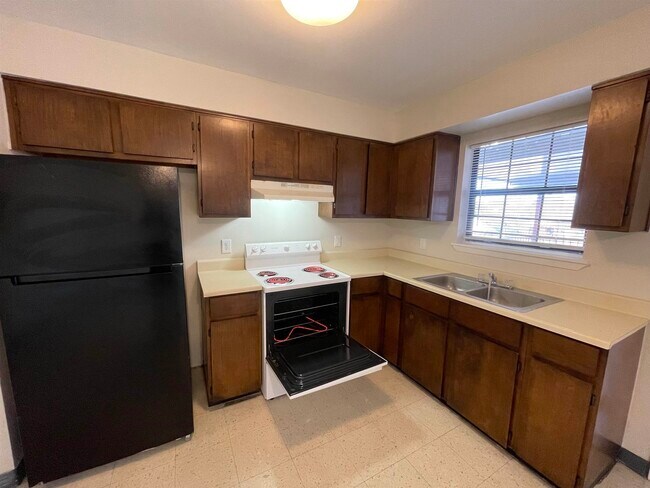 Foto del edificio - 3801 Salinas Ave