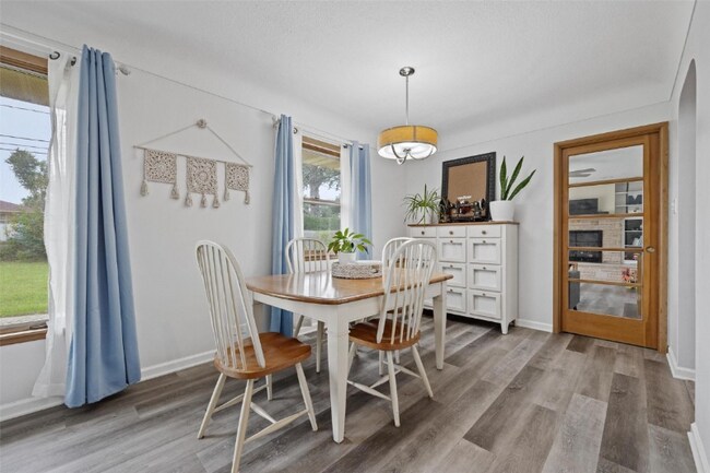 Foto del edificio - 732 29th St NE