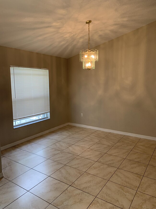 Photo - 1251 Creekview Ct (St. Cloud, FL) House