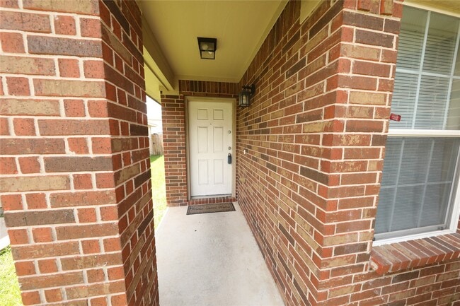 Building Photo - 14430 Hamilton Grove Ln