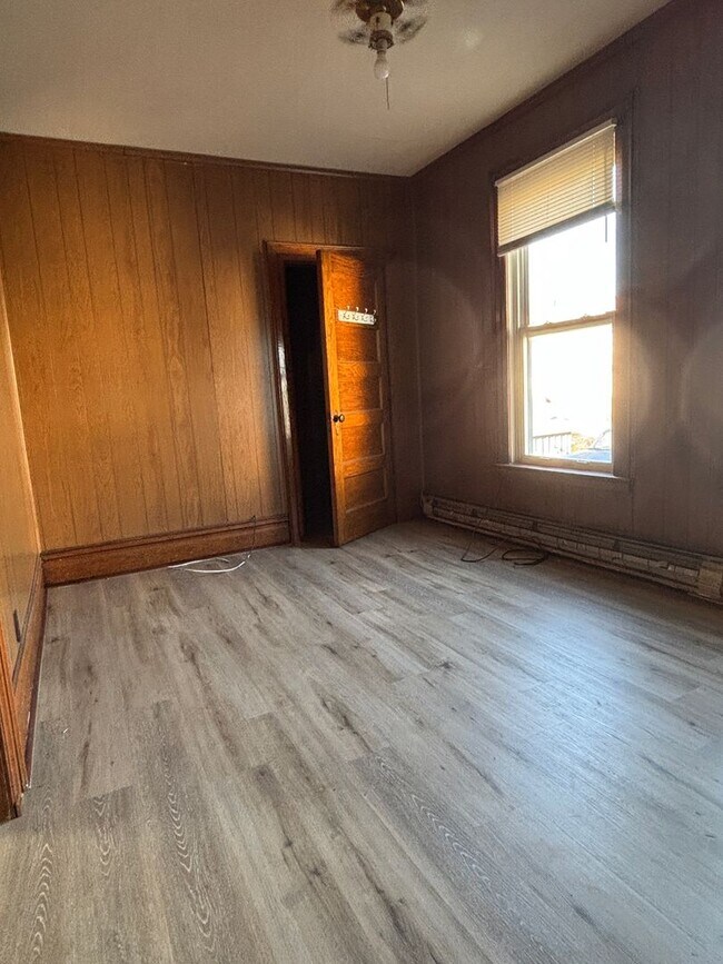 Foto del edificio - 117 Baltimore Ave