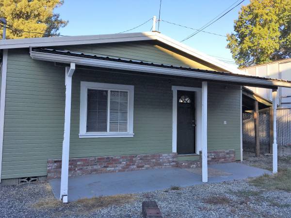 1011 7th Street Oregon City - 1011 7th St