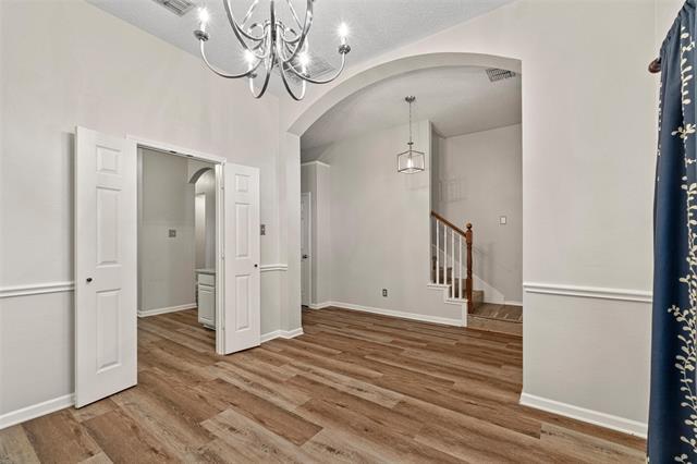 Foto del edificio - 8149 Keechi Creek Ct