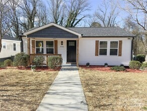 Building Photo - 226 Malvern Dr SW
