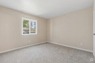 1BR, 1BA - 641SF - Bedroom - Sunset Ridge Apartments