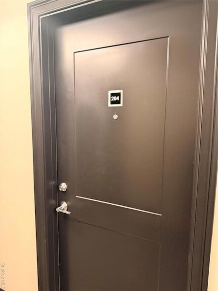 Building Photo - 122 Greenwich Ave