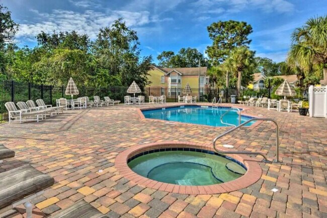 Building Photo - SW40 - Tropical Oasis - Sweetwater Club - ...