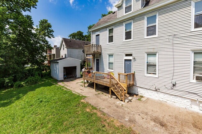 Photo - 3643 W 8th St Apartment