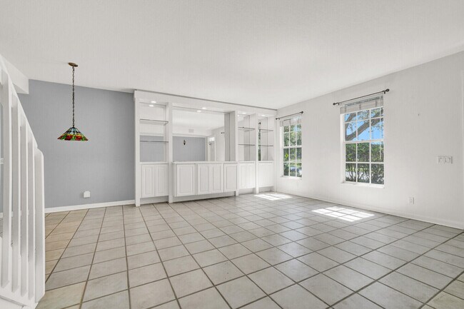 Foto del edificio - 133 Wentworth Ct