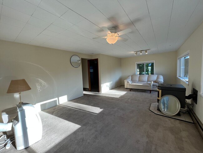 Foto del edificio - 2 Bed 2 Bath House with Breathtaking View ...