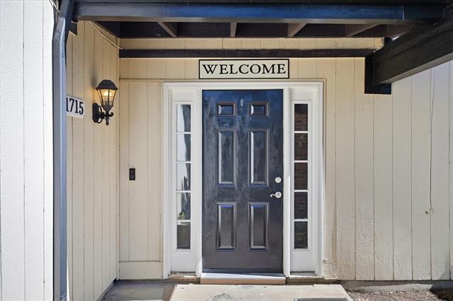 Foto del edificio - 1715 Southampton Dr