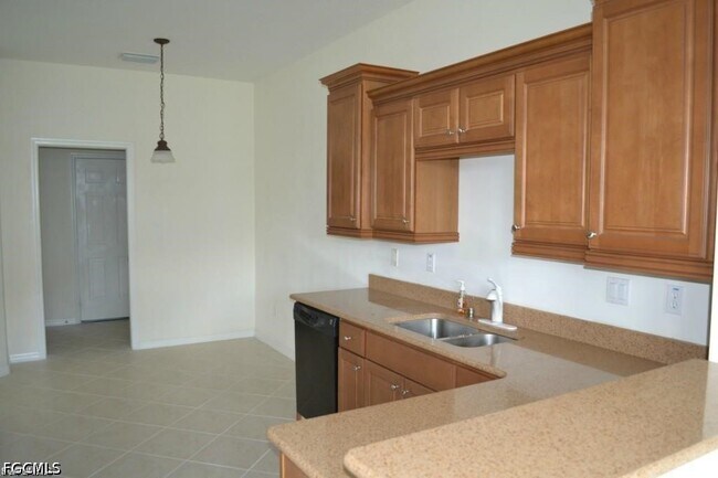 Foto del edificio - 20561 Larino Loop