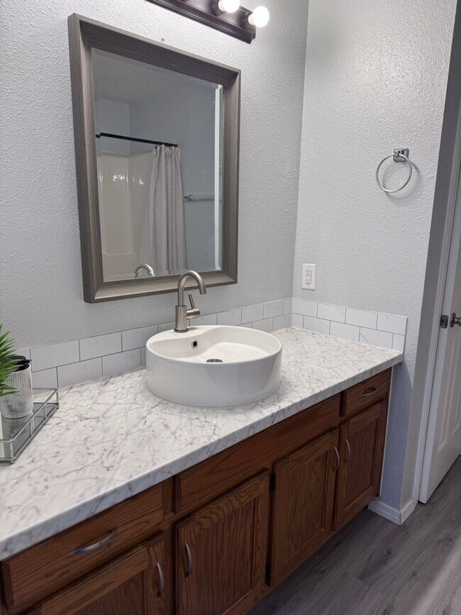 Foto del edificio - 6297-MF2-E1